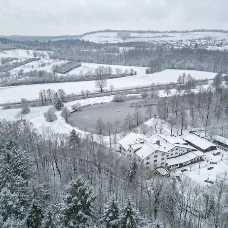 Hotel-Restaurant Kreuzberghof Tagungs- Und Veranstaltungshotel Tiefenbach  Bagian luar foto