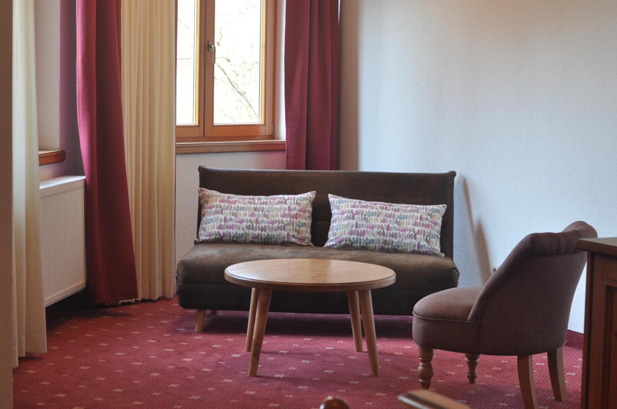 Hotel-Restaurant Kreuzberghof Tagungs- Und Veranstaltungshotel Tiefenbach  Bagian luar foto