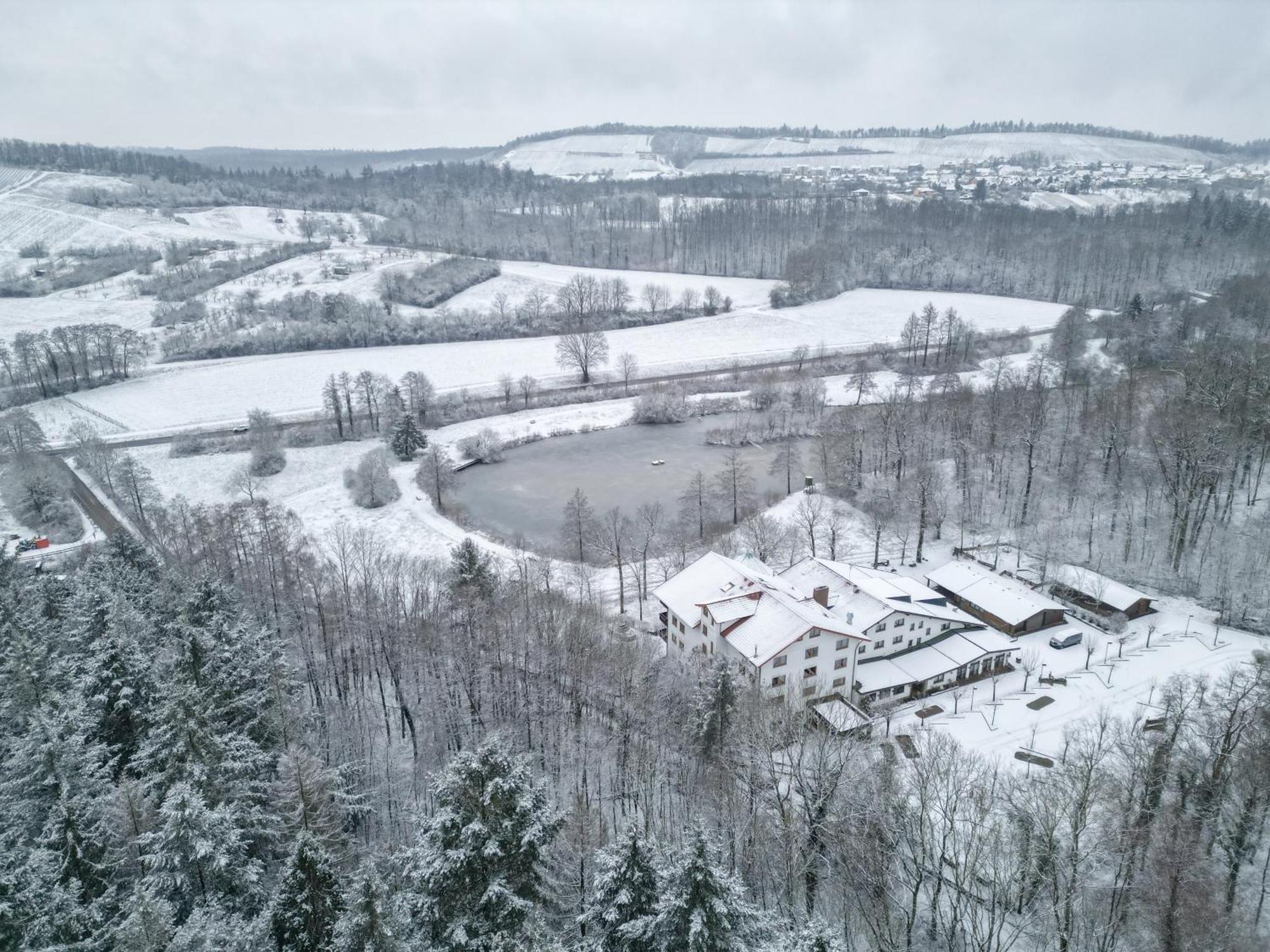 Hotel-Restaurant Kreuzberghof Tagungs- Und Veranstaltungshotel Tiefenbach  Bagian luar foto